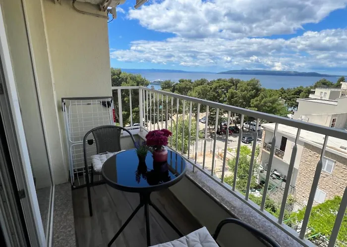 Apartment Sea Breeze *