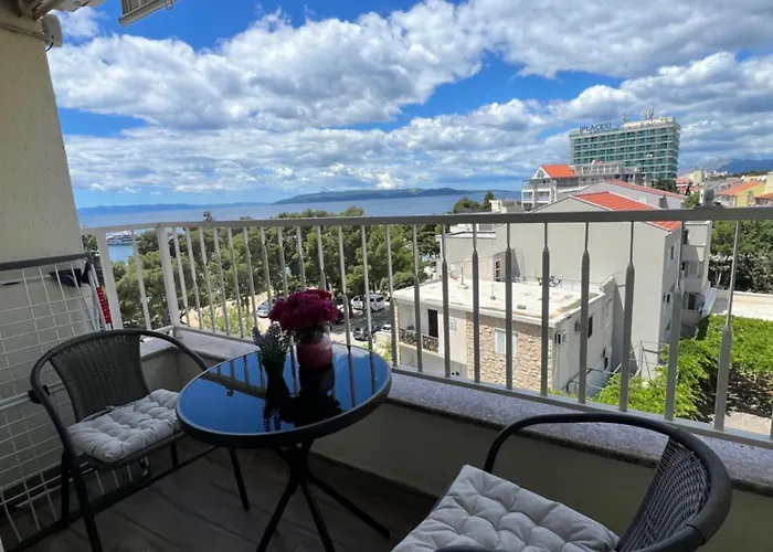 Sea Breeze Apartment Makarska